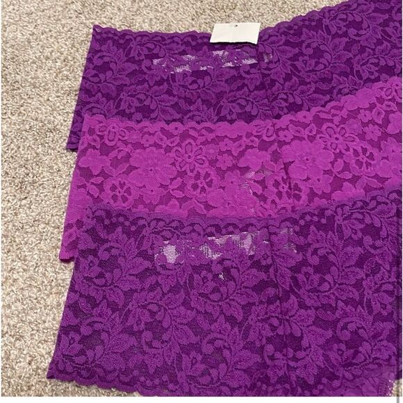 3) NEW hanky panky retro high rise thong lace panties - Picture 3 of 7